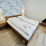 Berringer Arielle, an der Promenade